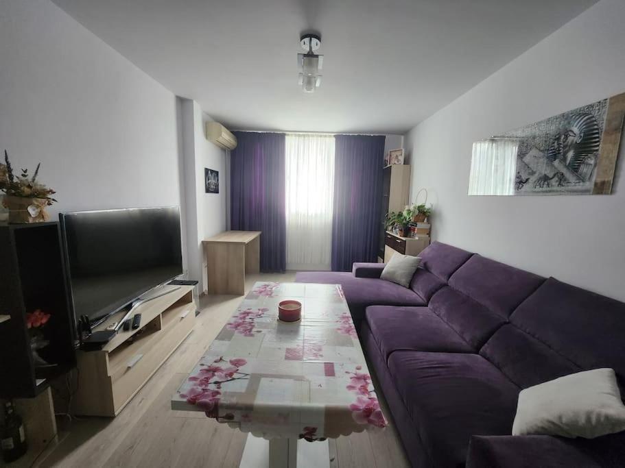 Modern Apartment. Best Location โซเฟีย ภายนอก รูปภาพ